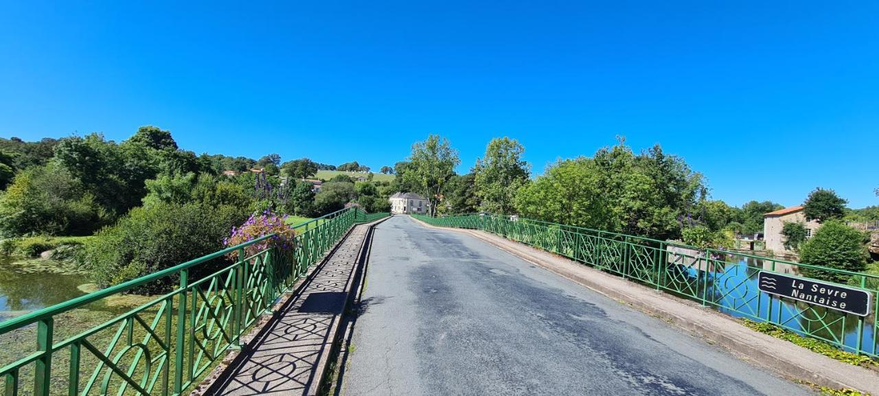 Maison Huchet A 10min Du Parc Le Puy Dufou Mallievre